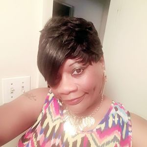 Meet your Posher, Cassandra